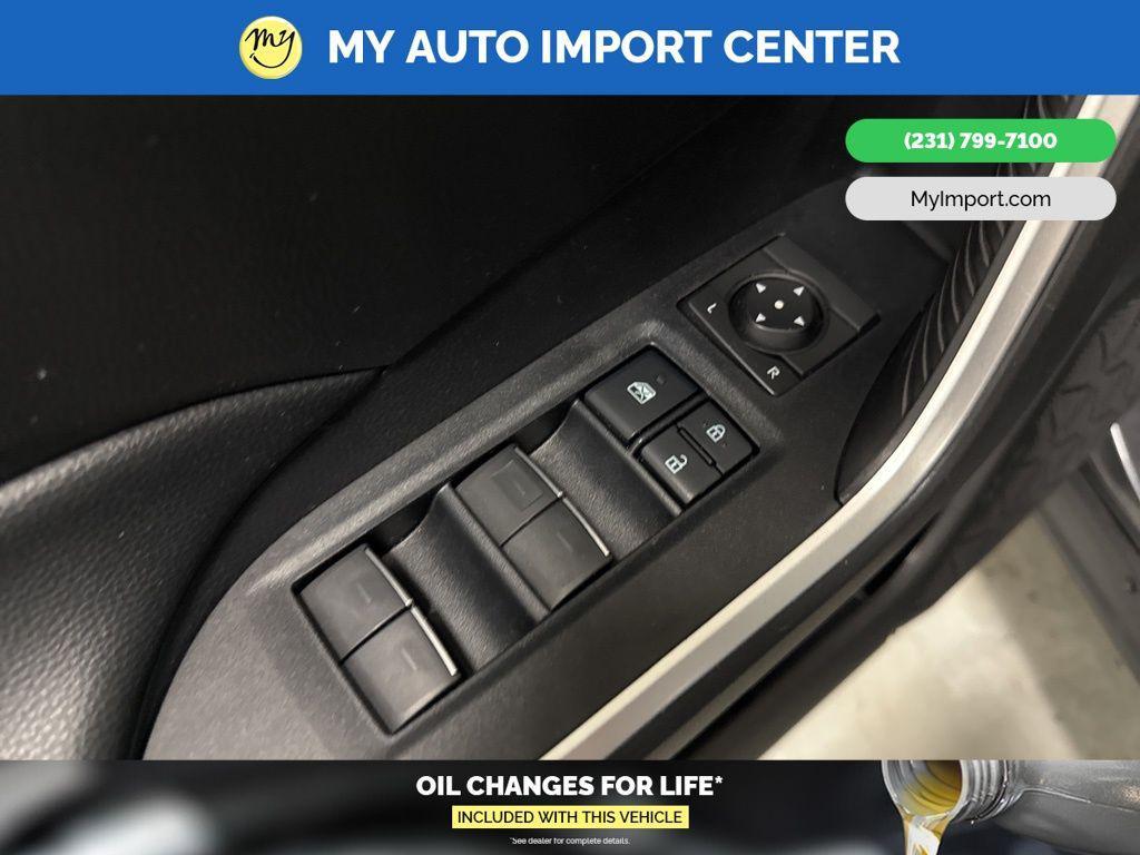 used 2022 Toyota RAV4 car, priced at $25,581