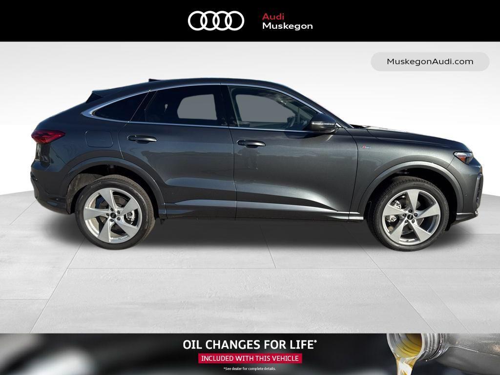 new 2025 Audi Q5 Sportback car, priced at $59,722