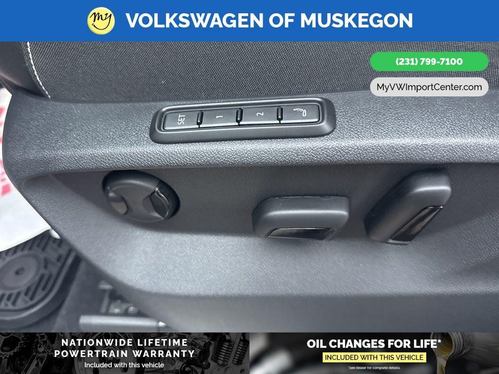 new 2026 Volkswagen Atlas Cross Sport car, priced at $56,936