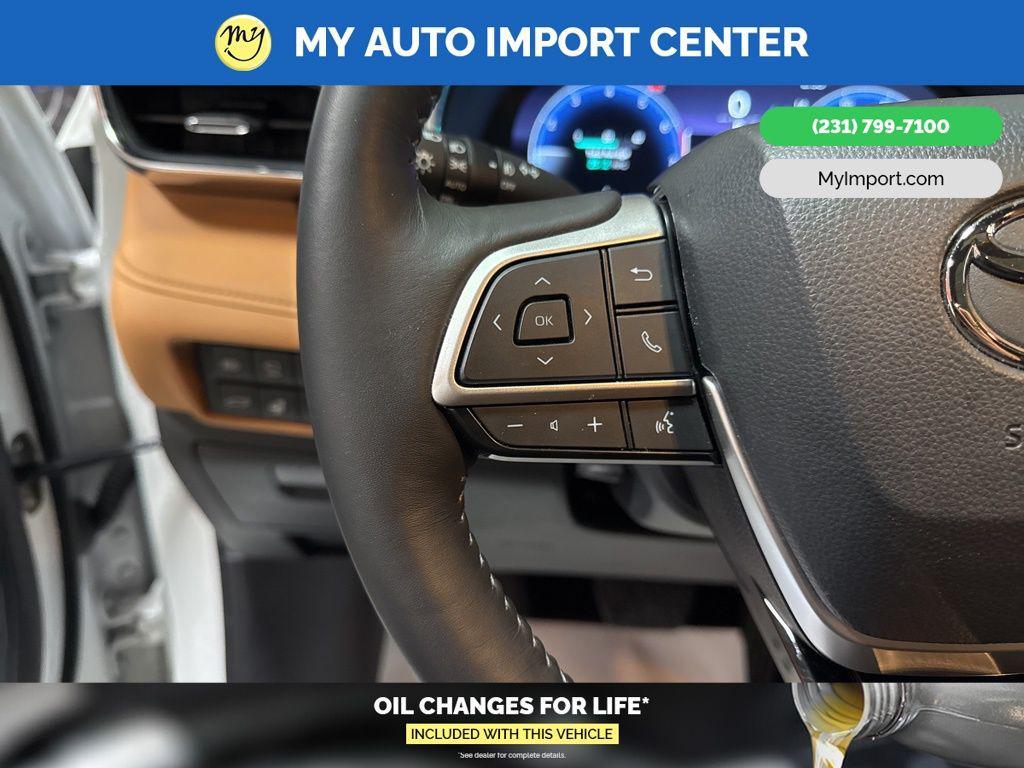 used 2024 Toyota Highlander car, priced at $46,983