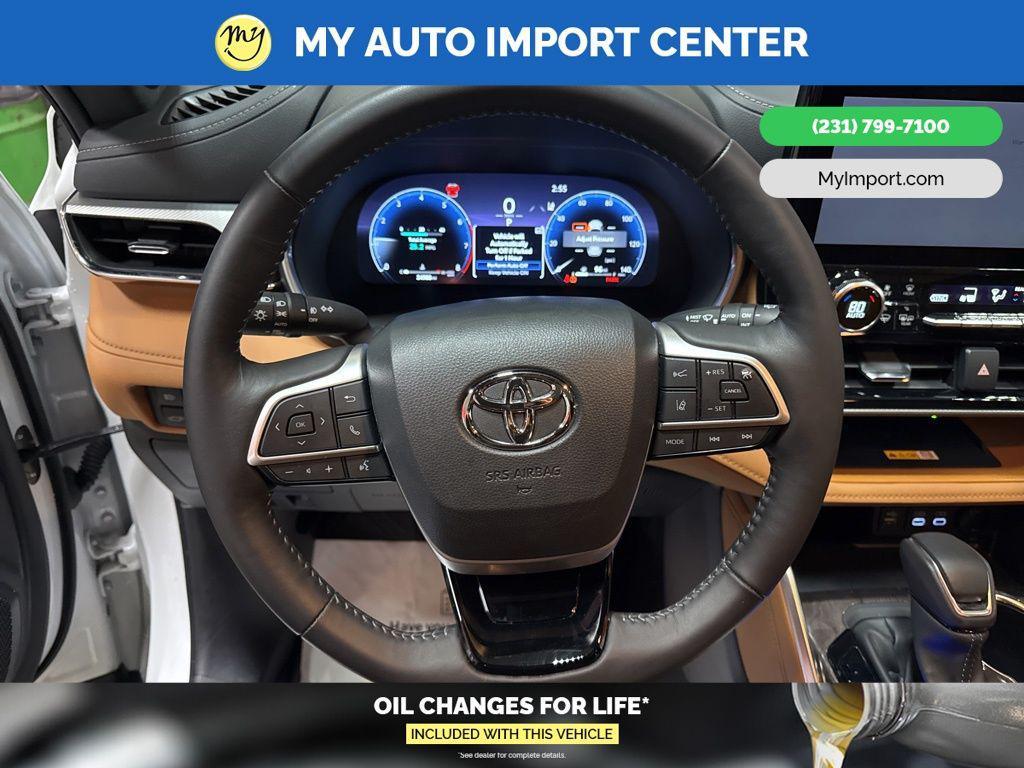used 2024 Toyota Highlander car, priced at $46,983