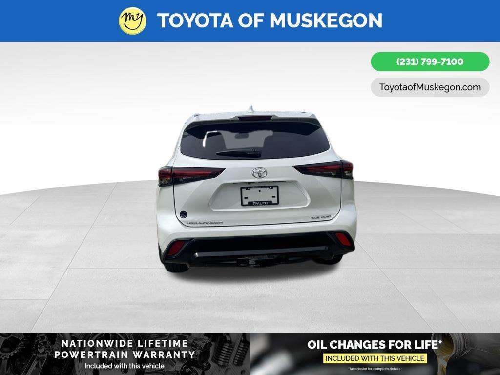 new 2026 Toyota Highlander car, priced at $49,822