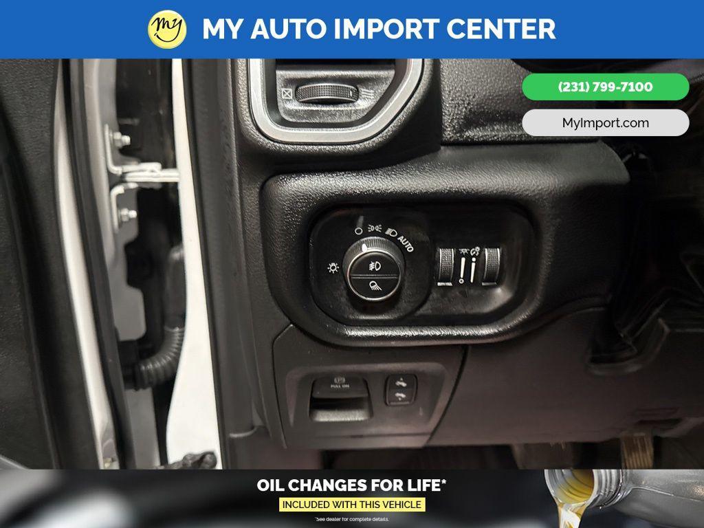 used 2022 Ram 1500 car, priced at $35,354