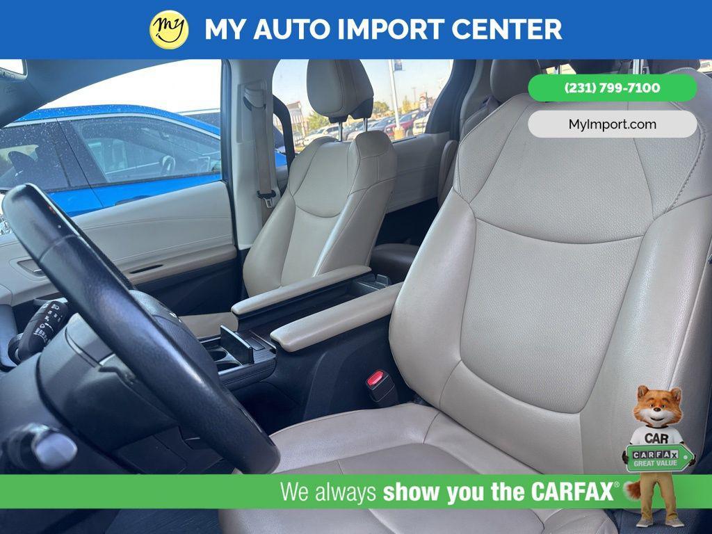 used 2022 Toyota Sienna car, priced at $34,480