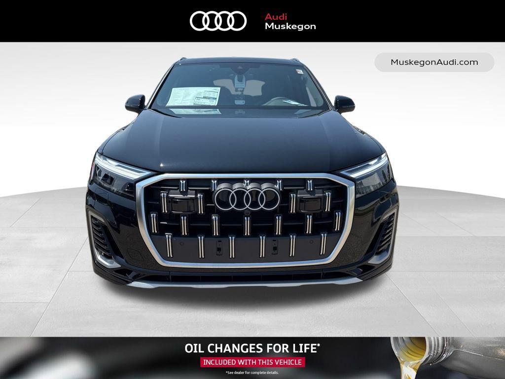 new 2025 Audi Q7 car, priced at $72,249