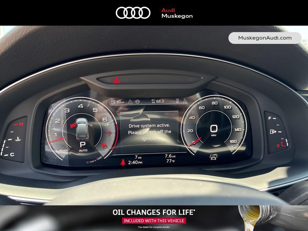 new 2025 Audi Q7 car, priced at $72,249