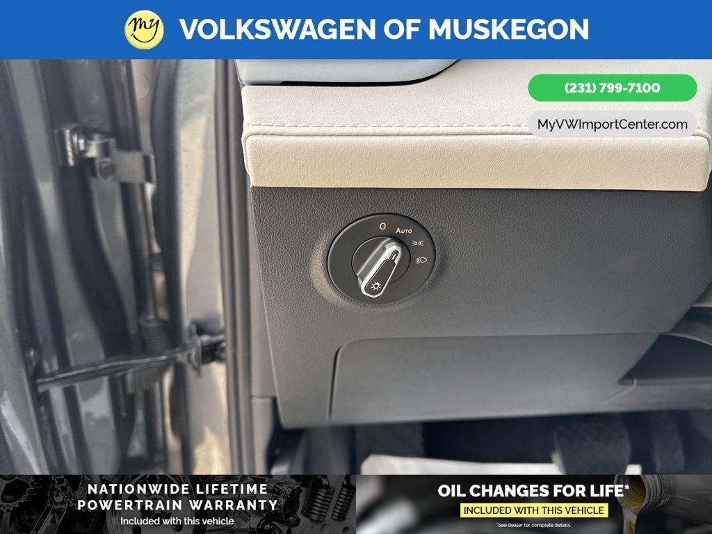 new 2026 Volkswagen Taos car, priced at $35,001