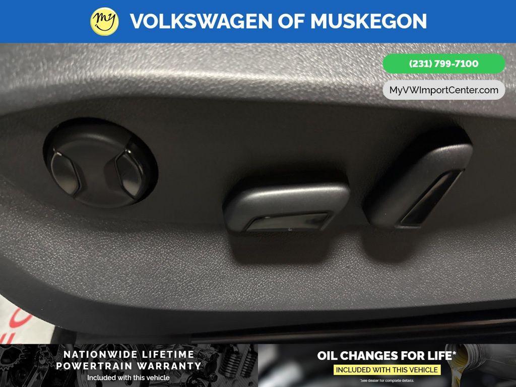 new 2026 Volkswagen Taos car, priced at $32,611