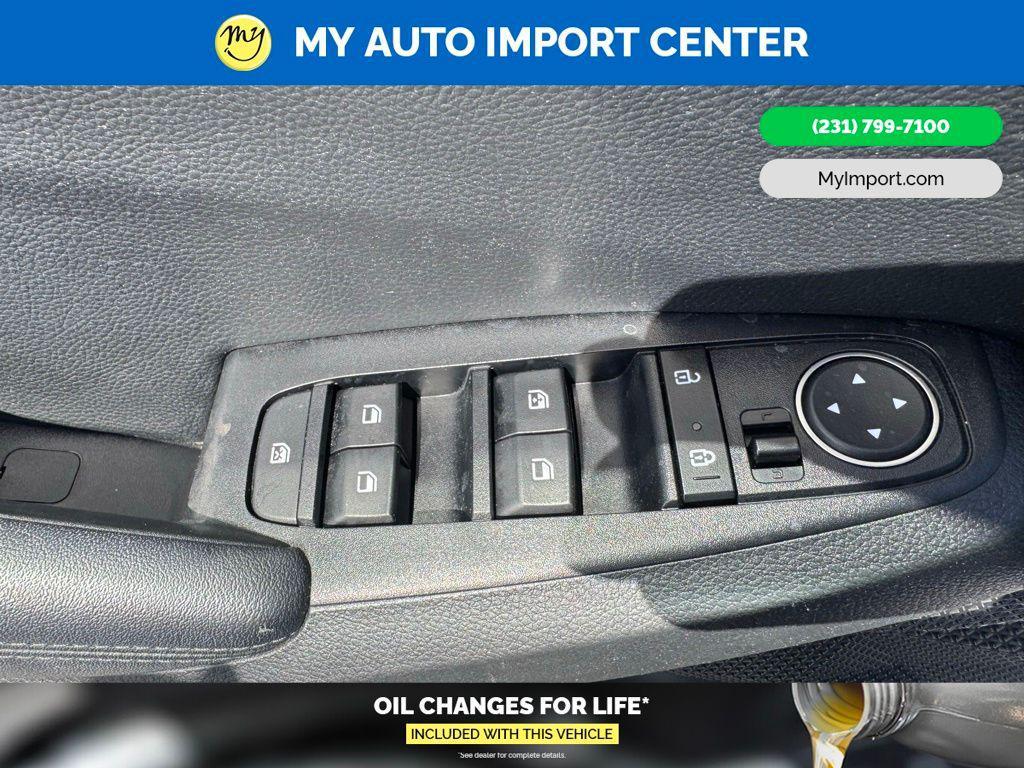 used 2021 Kia Seltos car, priced at $17,281