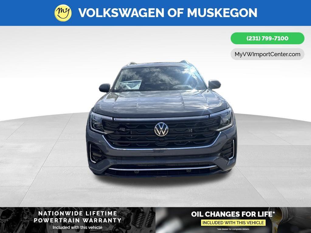new 2026 Volkswagen Atlas car, priced at $54,203