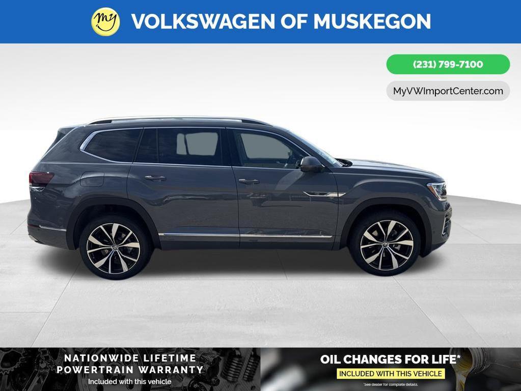 new 2026 Volkswagen Atlas car, priced at $54,203