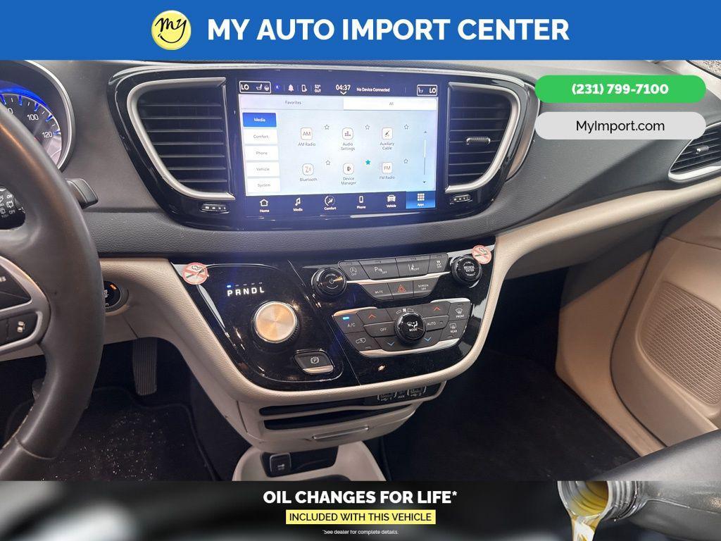 used 2023 Chrysler Pacifica car, priced at $25,882