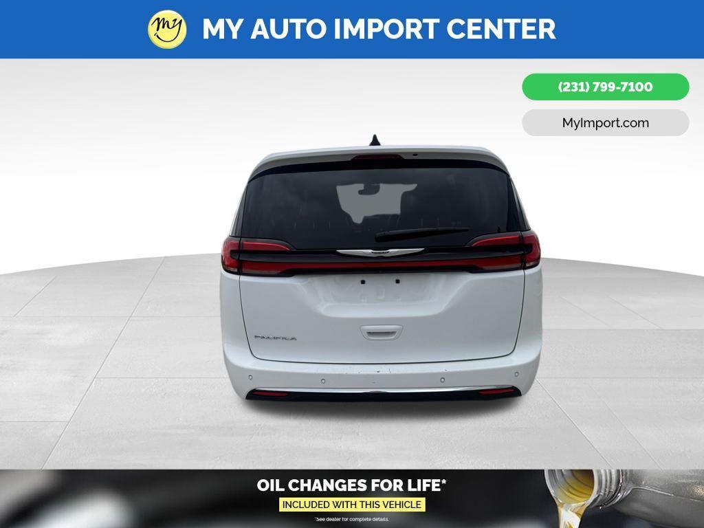 used 2023 Chrysler Pacifica car, priced at $23,480