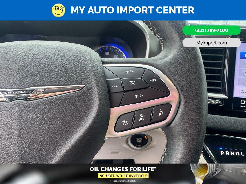 used 2023 Chrysler Pacifica car, priced at $23,480