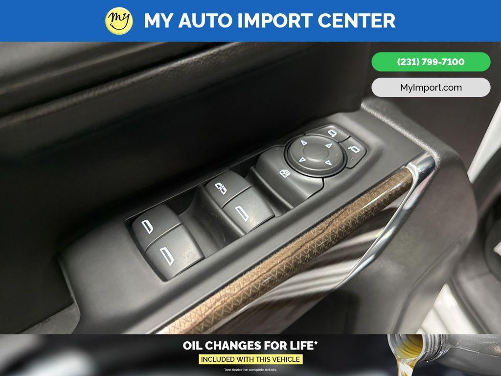 used 2022 Chevrolet Silverado 2500 car, priced at $45,383