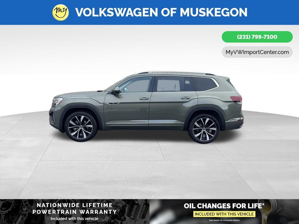 new 2026 Volkswagen Atlas car, priced at $53,748