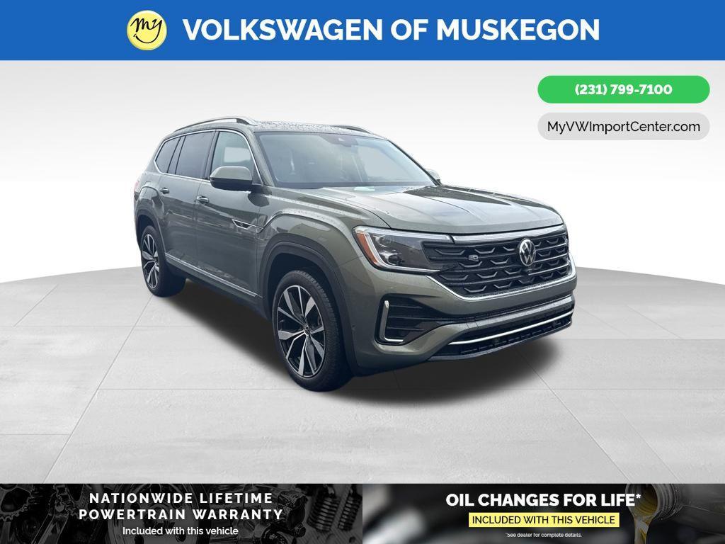 new 2026 Volkswagen Atlas car, priced at $53,748