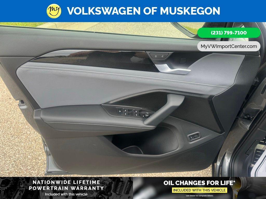 new 2026 Volkswagen Tiguan car, priced at $39,068