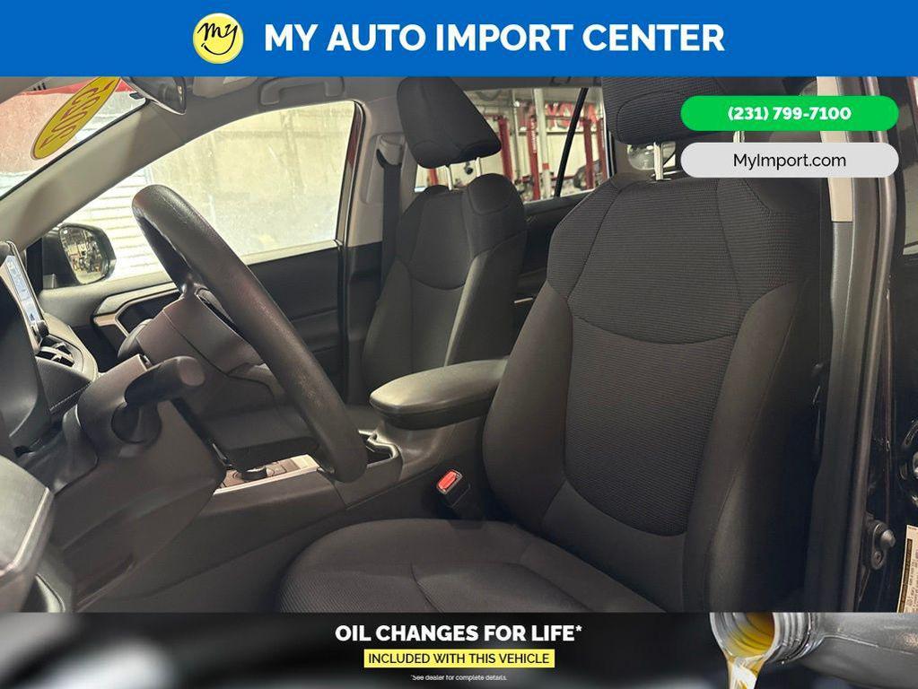 used 2025 Toyota RAV4 Hybrid car, priced at $35,980