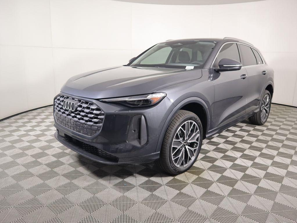 new 2025 Audi Q5 car, priced at $60,335