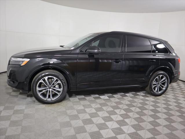 new 2026 Audi Q7 car, priced at $70,070