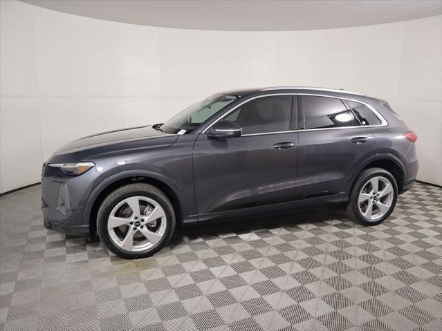 new 2025 Audi Q5 car, priced at $59,790