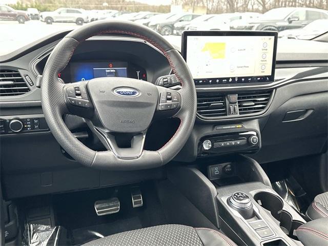 used 2023 Ford Escape car, priced at $22,750