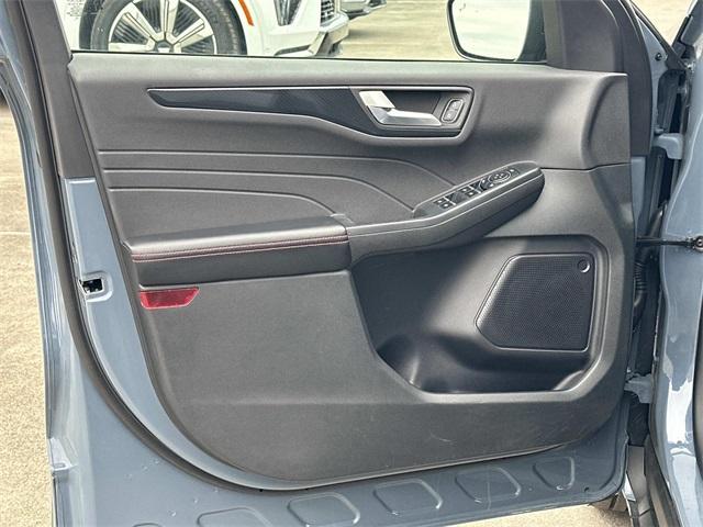 used 2023 Ford Escape car, priced at $22,750