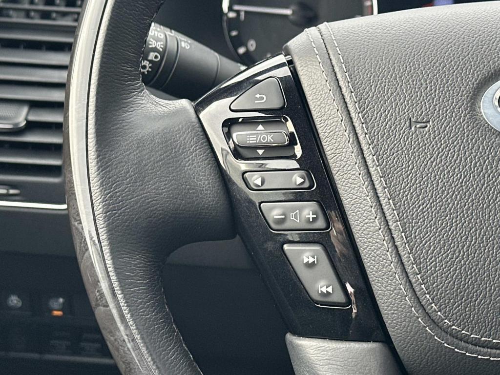 used 2024 INFINITI QX80 car, priced at $60,000