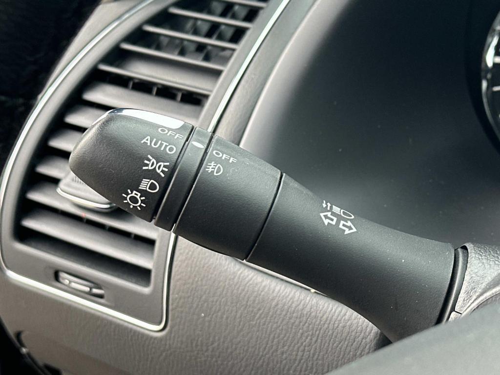 used 2024 INFINITI QX80 car, priced at $60,000