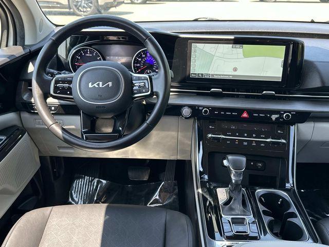 used 2022 Kia Carnival car, priced at $28,800