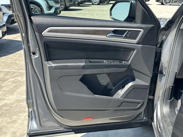 used 2019 Volkswagen Atlas car, priced at $15,800