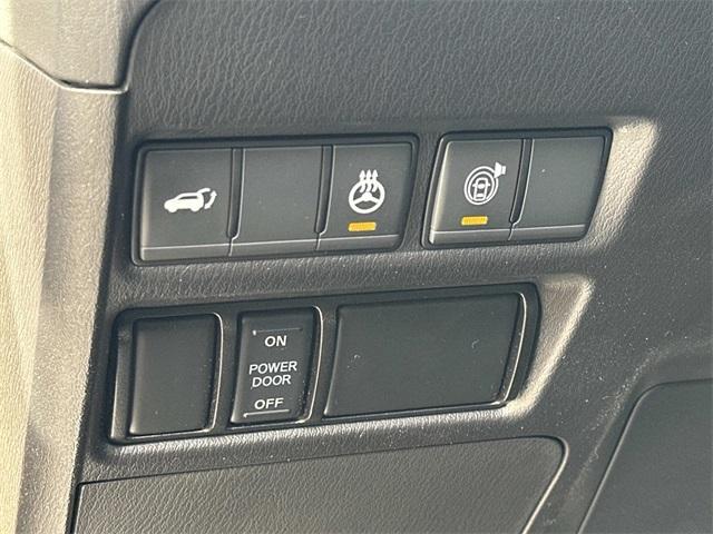 used 2023 Nissan Armada car, priced at $40,000