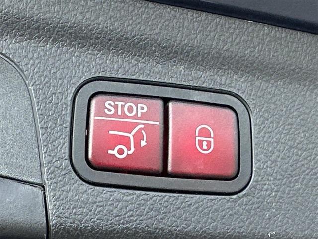 used 2024 Mercedes-Benz GLE 450 car, priced at $61,000