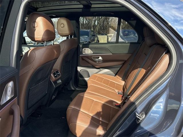 used 2024 Mercedes-Benz GLE 450 car, priced at $61,000