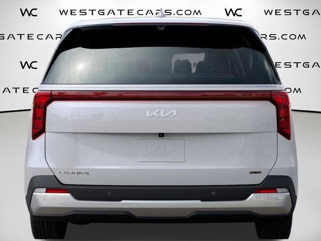 new 2026 Kia Carnival Hybrid car, priced at $41,655