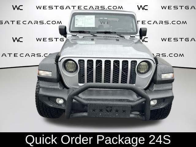 used 2020 Jeep Gladiator car, priced at $22,981