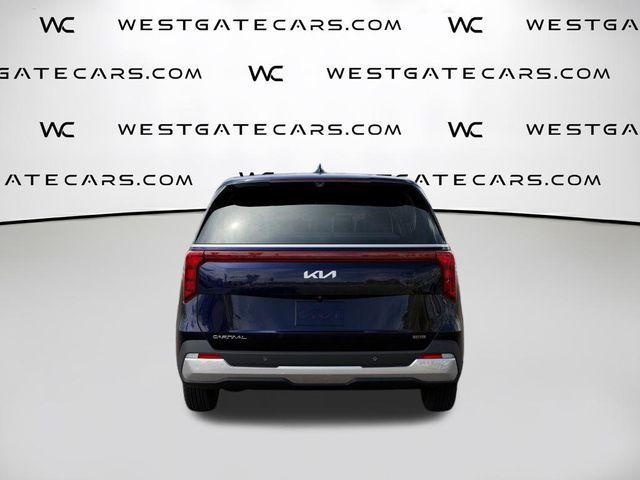 new 2026 Kia Carnival Hybrid car, priced at $38,365