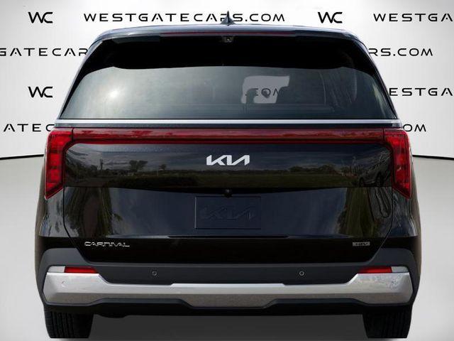 new 2026 Kia Carnival Hybrid car, priced at $39,060