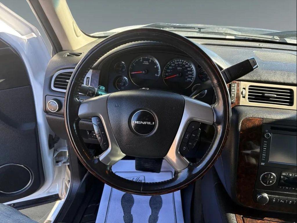 used 2014 GMC Sierra 2500 car, priced at $33,950