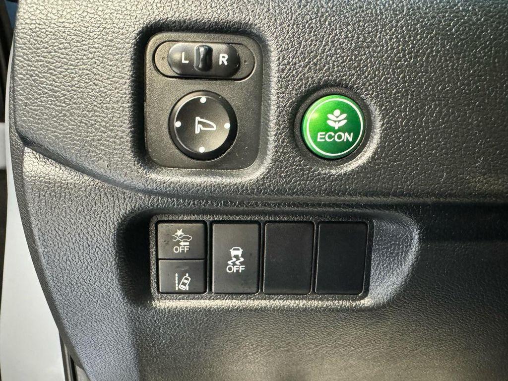 used 2022 Honda Pilot car, priced at $24,998