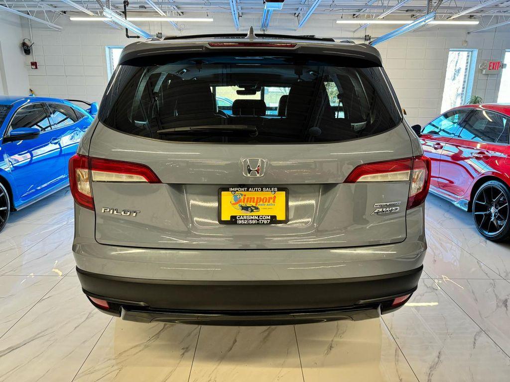 used 2022 Honda Pilot car, priced at $24,998