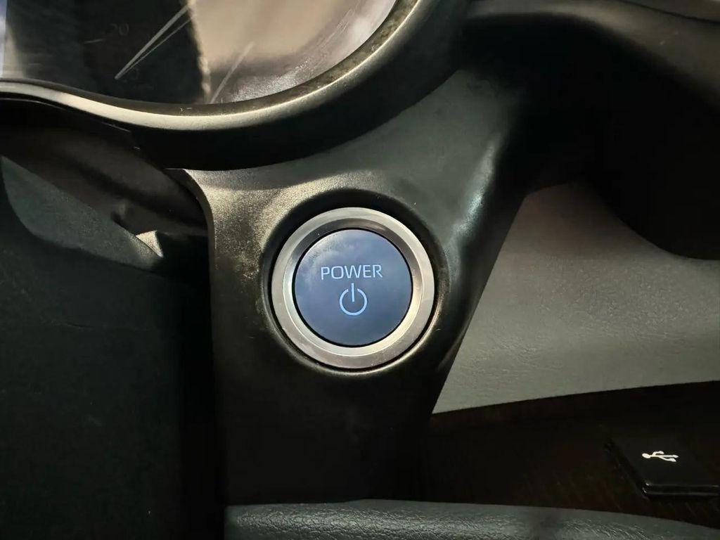 used 2023 Toyota Sienna car, priced at $37,798