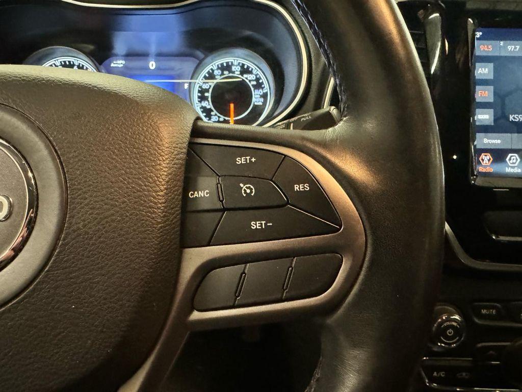 used 2019 Jeep Cherokee car, priced at $14,998