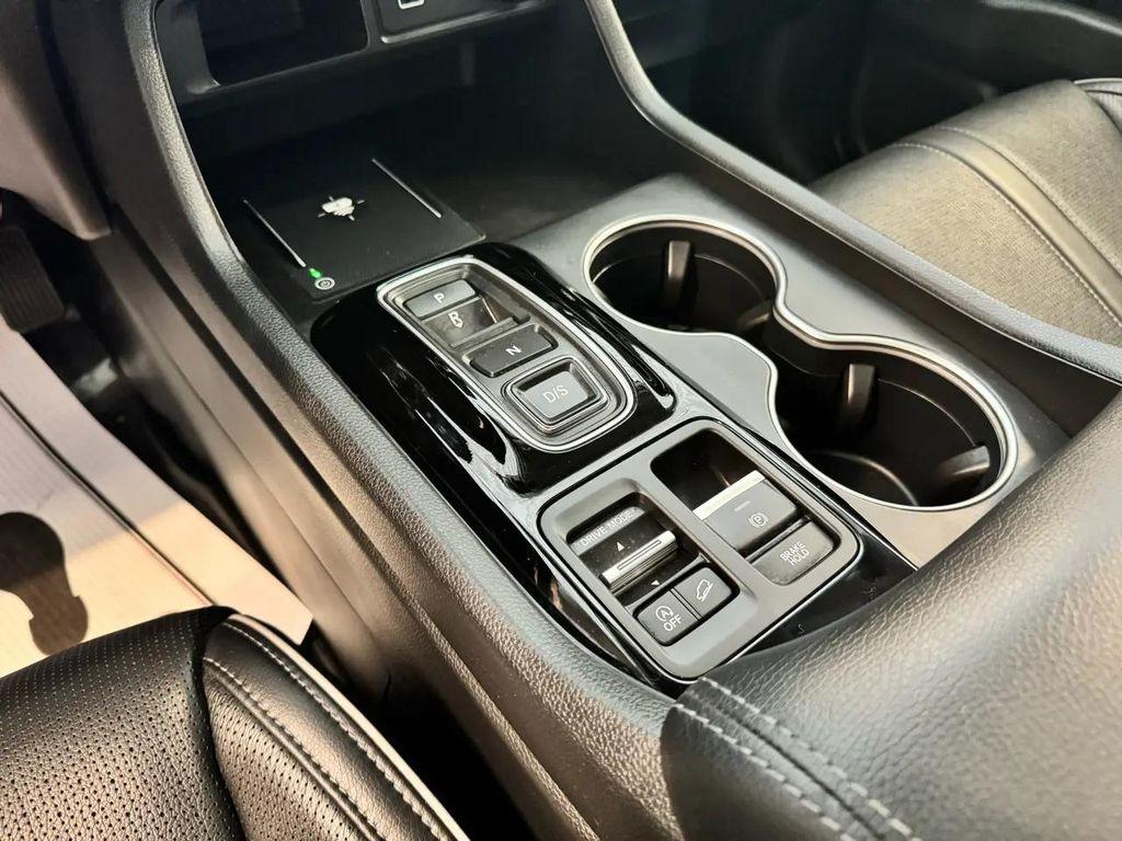 used 2023 Honda Pilot car, priced at $34,998