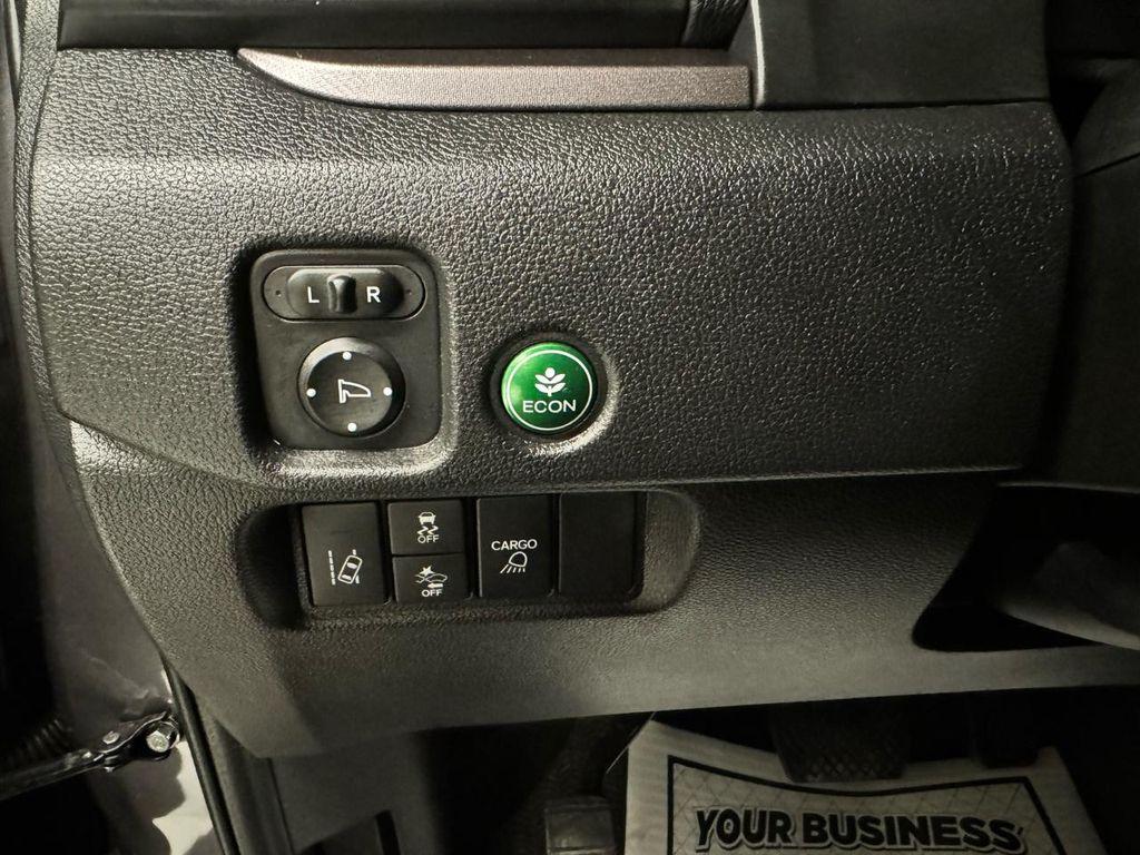 used 2025 Honda Ridgeline car, priced at $31,998