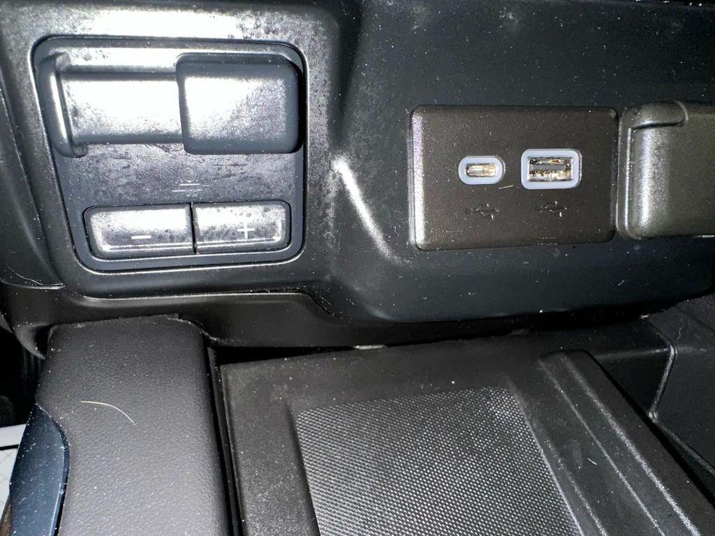 used 2021 GMC Sierra 1500 car, priced at $31,987