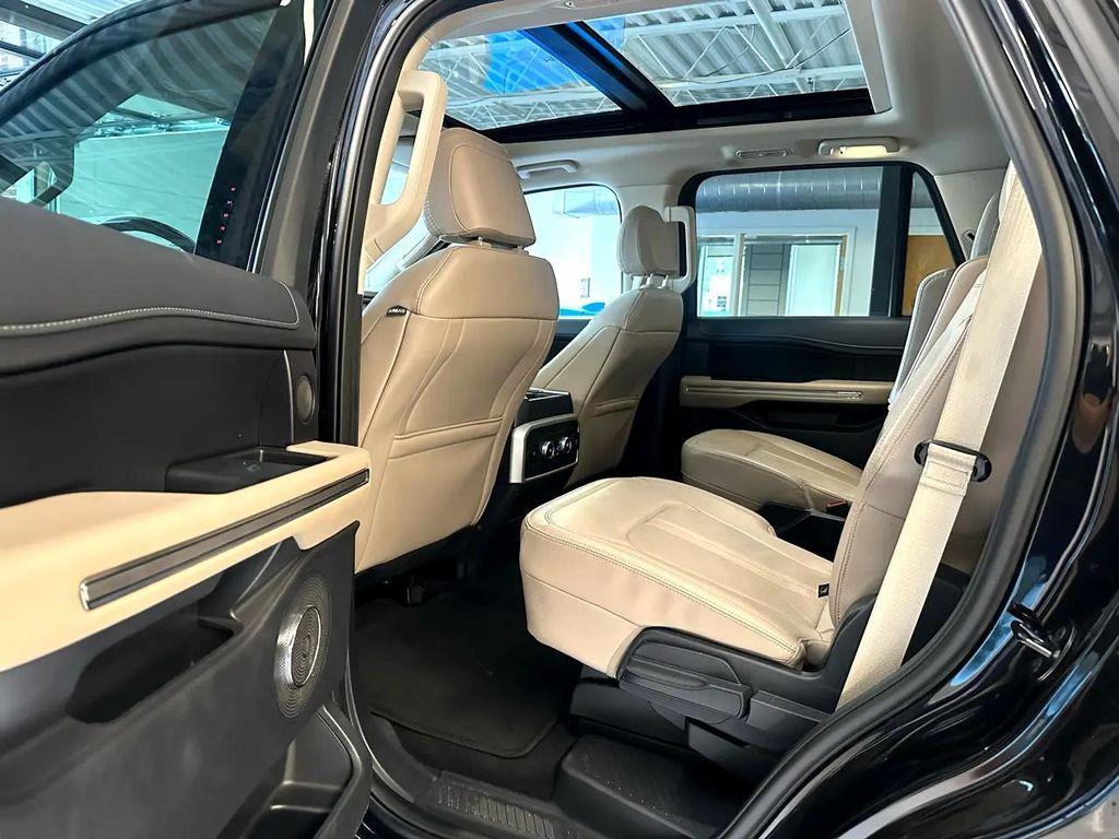 used 2024 Ford Expedition car, priced at $40,700