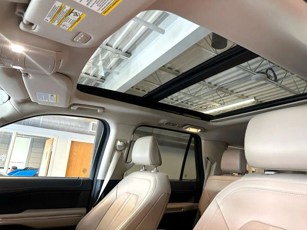 used 2024 Ford Expedition car, priced at $40,700