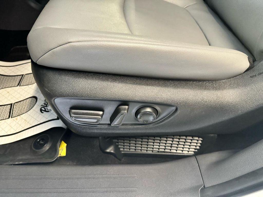 used 2022 Toyota Sienna car, priced at $32,997